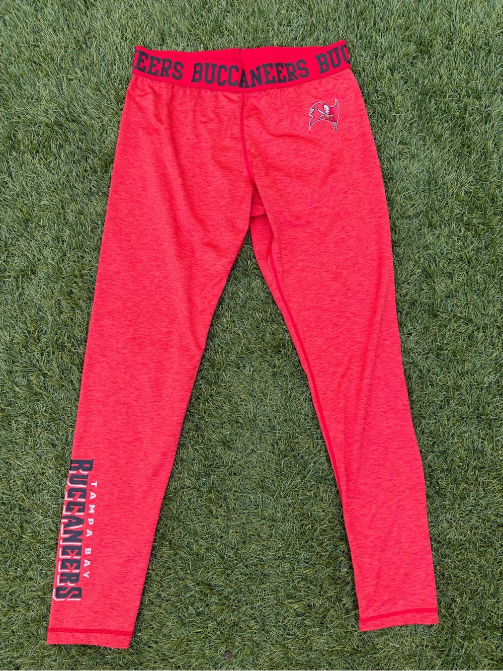 NFL Tampa Bay Buccaneers Team Apparel Leggings Athletic Red Women’s Small